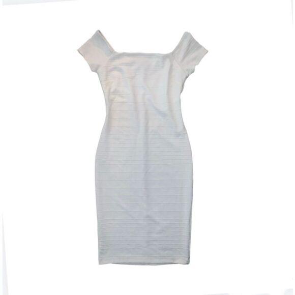 B. Darlin Dress  - Picture 2 of 6